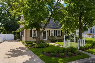 59 Pinecrest Drive, Pawtucket, RI 02861 - Photo 2