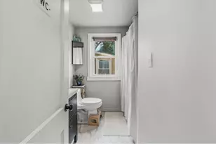 59 Pinecrest Dr, Pawtucket, RI 02861 - Photo 16