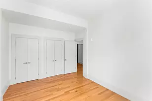31 Parade St, Providence, RI 02909 - Photo 4