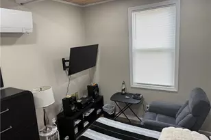124 Chestnut St, Central Falls, RI 02863 - Photo 14