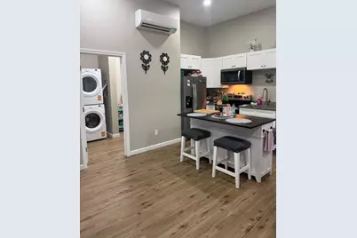 124 Chestnut Street, Central Falls, RI 02863 - Photo 4