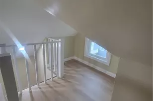 29 Wildwood Ave, Providence, RI 02908 - Photo 6
