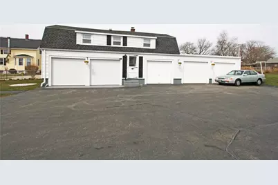 563 Aquidneck Avenue, Middletown, RI 02842 - Photo 1