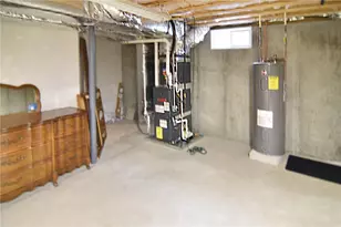 120 Country Meadow Ln, Glocester, RI 02814 - Photo 30