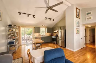 86 Peaked Rock Rd, South Kingstown, RI 02879 - Photo 4