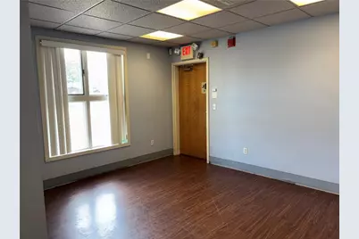 1119 Reservoir Avenue #B, Cranston, RI 02910 - Photo 4