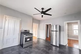 72 Courtland St, Providence, RI 02909 - Photo 2