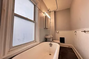 72 Courtland St, Providence, RI 02909 - Photo 6