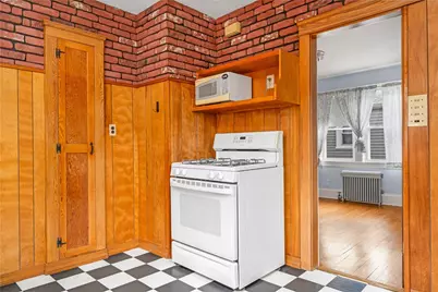 30 Iona Street, Providence, RI 02908 - Photo 12