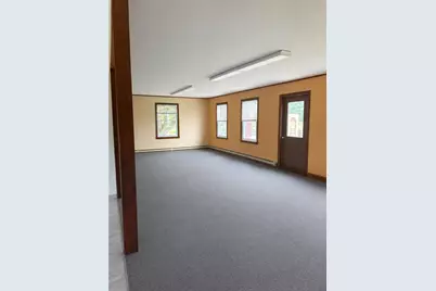 210 Metacom Avenue, Warren, RI 02885 - Photo 4