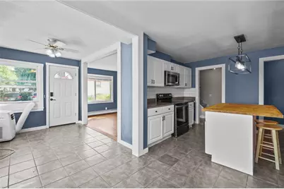 20 Bradley Terrace #A, Portsmouth, RI 02871 - Photo 2
