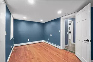 20 Bradley Terrace, Portsmouth, RI 02871 - Photo 8