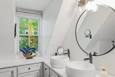53 Olney Street, Providence, RI 02906 - Photo 34
