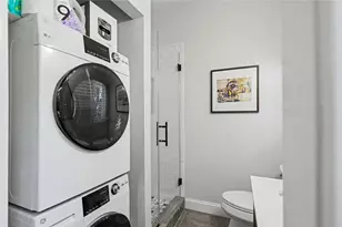 53 Olney St, Providence, RI 02906 - Photo 26