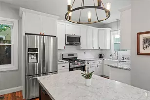 53 Olney St, Providence, RI 02906 - Photo 16