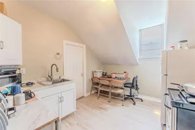 98 Stanwood Street, Providence, RI 02907 - Photo 10