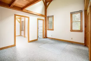 413 Eagleville Rd, Tiverton, RI 02878 - Photo 16