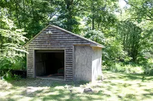 413 Eagleville Rd, Tiverton, RI 02878 - Photo 42
