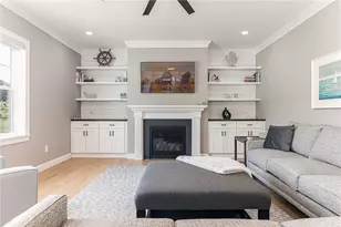 79 Explorer Dr, North Kingstown, RI 02874 - Photo 4