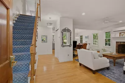7 Clay Street, Newport, RI 02840 - Photo 4