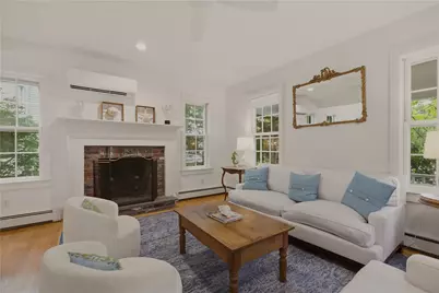 7 Clay Street, Newport, RI 02840 - Photo 6