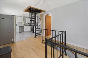 155 Stanton Ave, East Providence, RI 02915 - Photo 18
