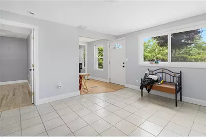 155 Stanton Avenue, East Providence, RI 02915 - Photo 12