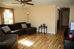 47 Rock Ave, Pawtucket, RI 02861 - Photo 2