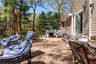 102 Woodbine Rd, South Kingstown, RI 02879 - Photo 38