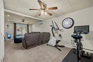 19 Desmar Ct, Warwick, RI 02889 - Photo 30