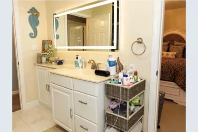 21 Milano Street, Providence, RI 02904 - Photo 8