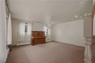 132 Evarts St, Newport, RI 02840 - Photo 2