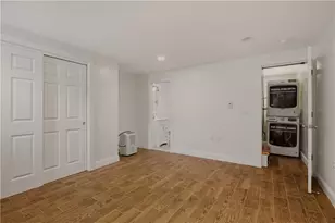 132 Evarts St, Newport, RI 02840 - Photo 12