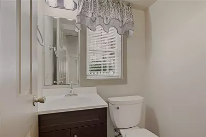 132 Evarts Street #1, Newport, RI 02840 - Photo 4