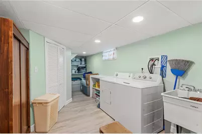 30 Ide Avenue, East Providence, RI 02914 - Photo 28
