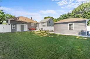 30 Ide Ave, East Providence, RI 02914 - Photo 32