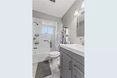 30 Ide Avenue, East Providence, RI 02914 - Photo 20