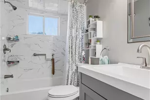 30 Ide Ave, East Providence, RI 02914 - Photo 20
