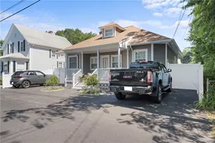 30 Ide Ave, East Providence, RI 02914 - Photo 2