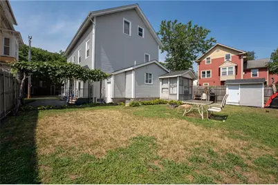 126 Clay Street, Pawtucket, RI 02860 - Photo 4