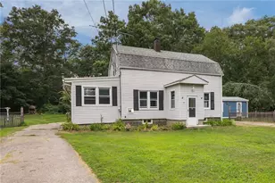 10 Ellis Rd, North Kingstown, RI 02852 - Photo 4