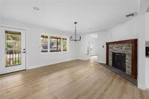 37 Gerald St, Warwick, RI 02886 - Photo 18