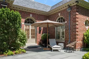 251 George St, Providence, RI 02906 - Photo 46