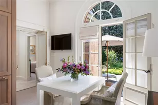 251 George St, Providence, RI 02906 - Photo 14