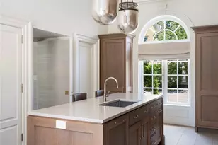 251 George St, Providence, RI 02906 - Photo 10