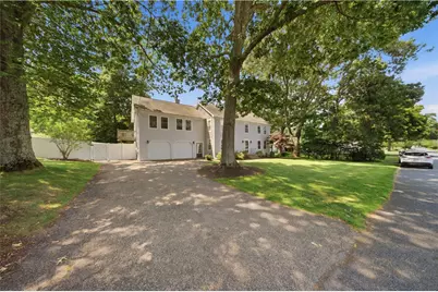 78 Riverside Drive, South Kingstown, RI 02879 - Photo 2