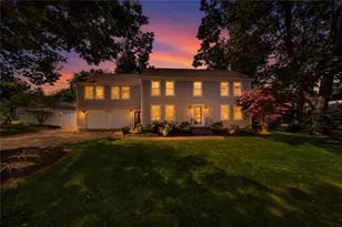 78 Riverside Dr, South Kingstown, RI 02879 - Photo 1