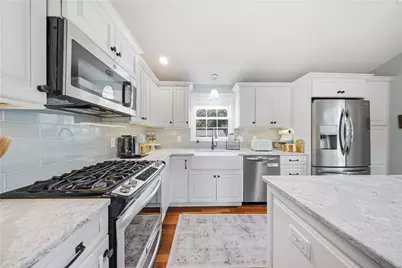 78 Riverside Drive, South Kingstown, RI 02879 - Photo 20