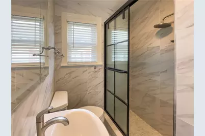 419 Maple Avenue #1, Barrington, RI 02806 - Photo 8