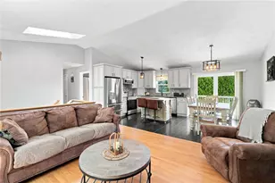 175 Hope Furnace Rd, Scituate, RI 02831 - Photo 10